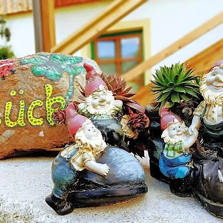 Muehlnerhof Familie Gruber 3* Aich (Styria)